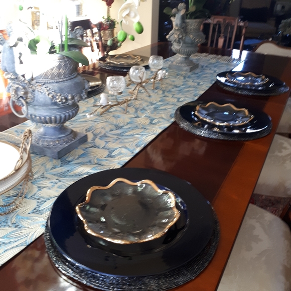 Vintage blue beaded 13 1/4 in placemats - Picture 2 of 15